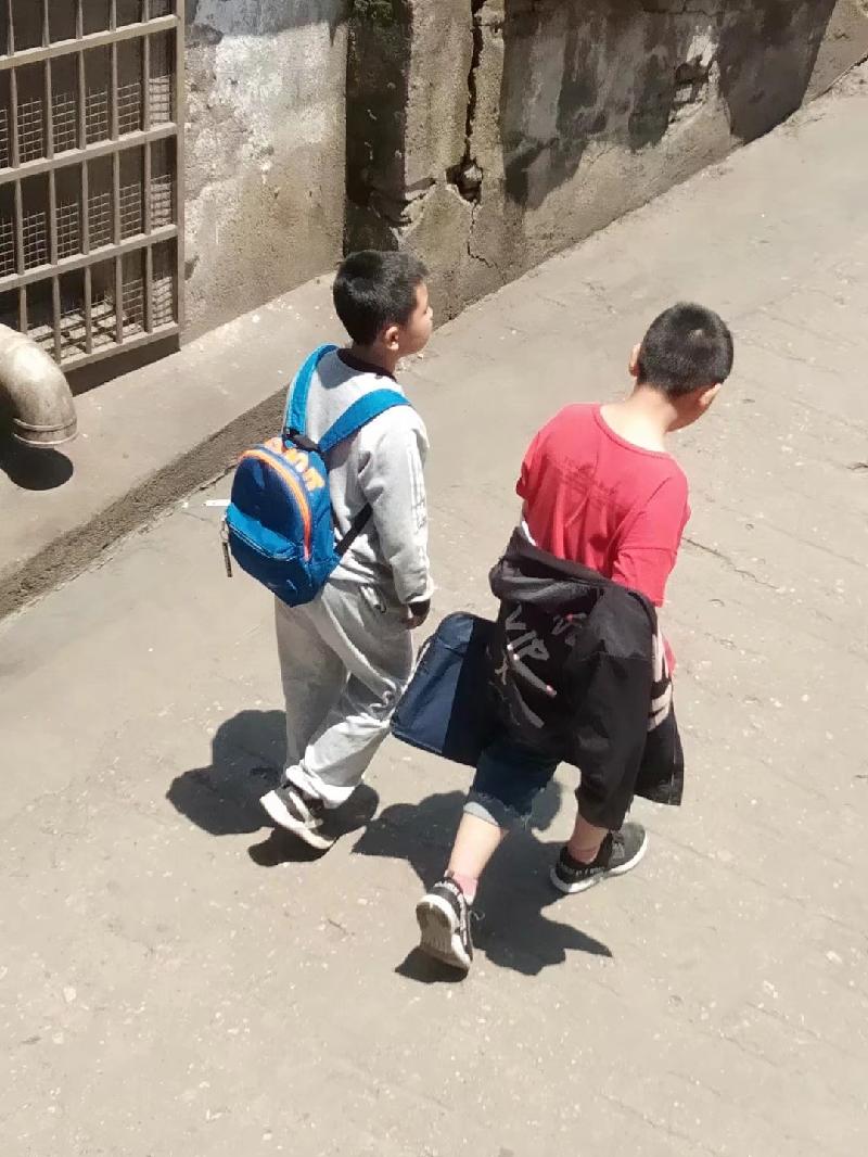 1570976927383