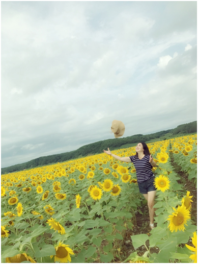 51A999CD-B848-4BCF-B8C0-733C5D3A740E